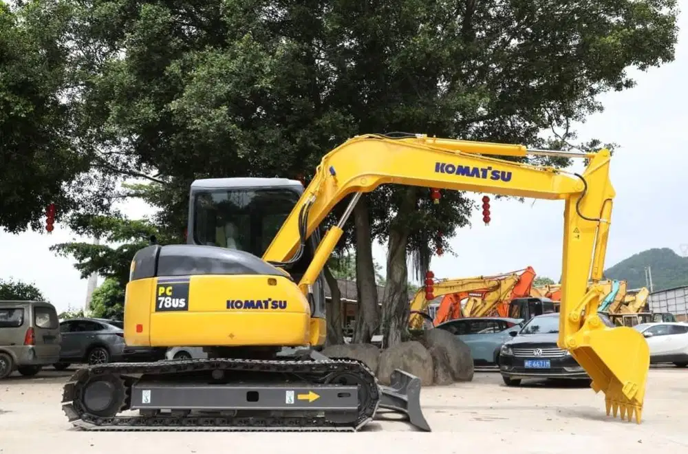 EXCAVATOR KOMATSU PC78US KONDISI BARU