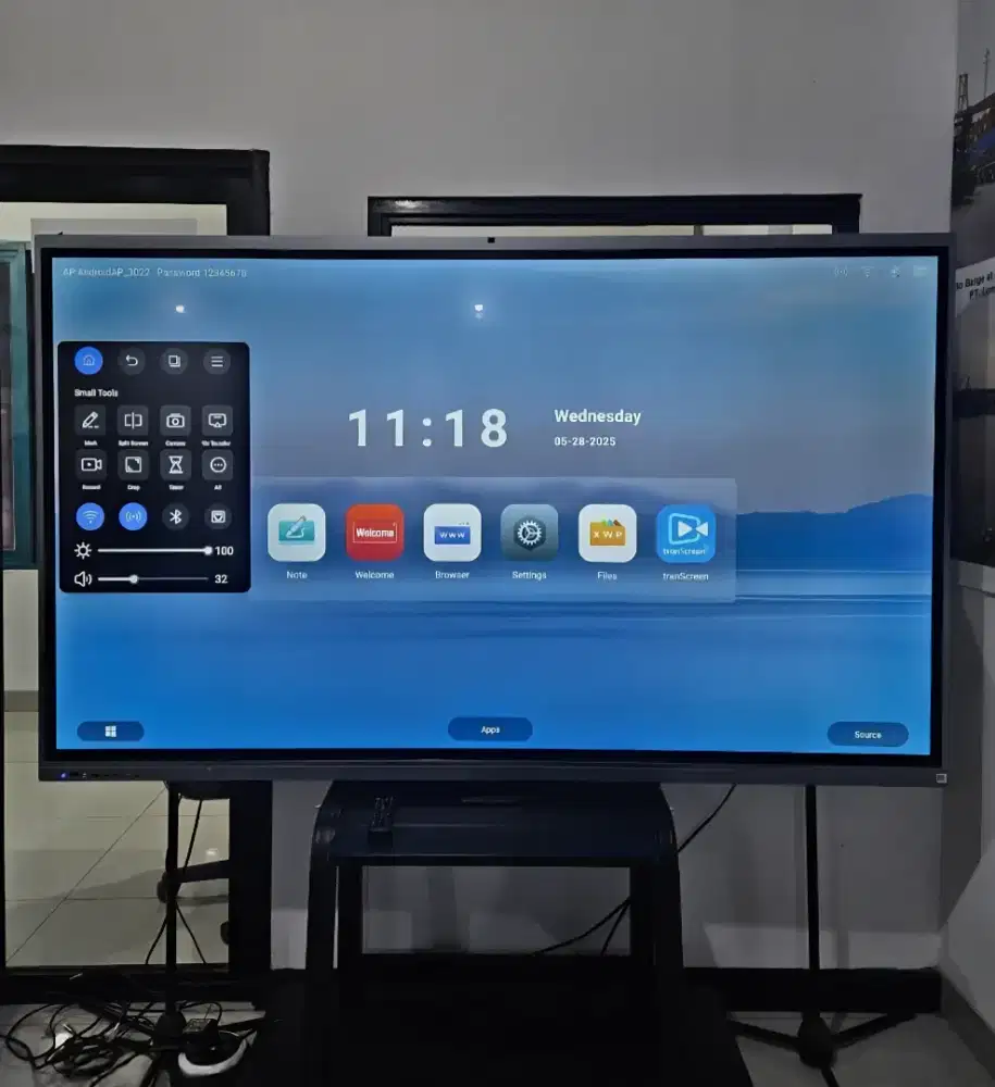 Papan Tulis Digital (Writing, Touch screen & Zoom)