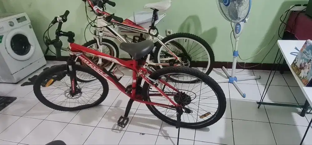 Jual 3 Sepeda Gunung United dan Wim Cycle dan sepeda lipat