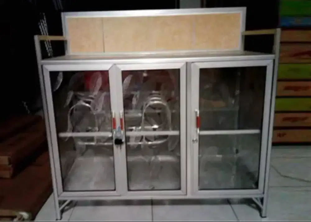 Rak Kompor Dan Rak Piring Aluminium Frame Putih Kaca Es 100-70
