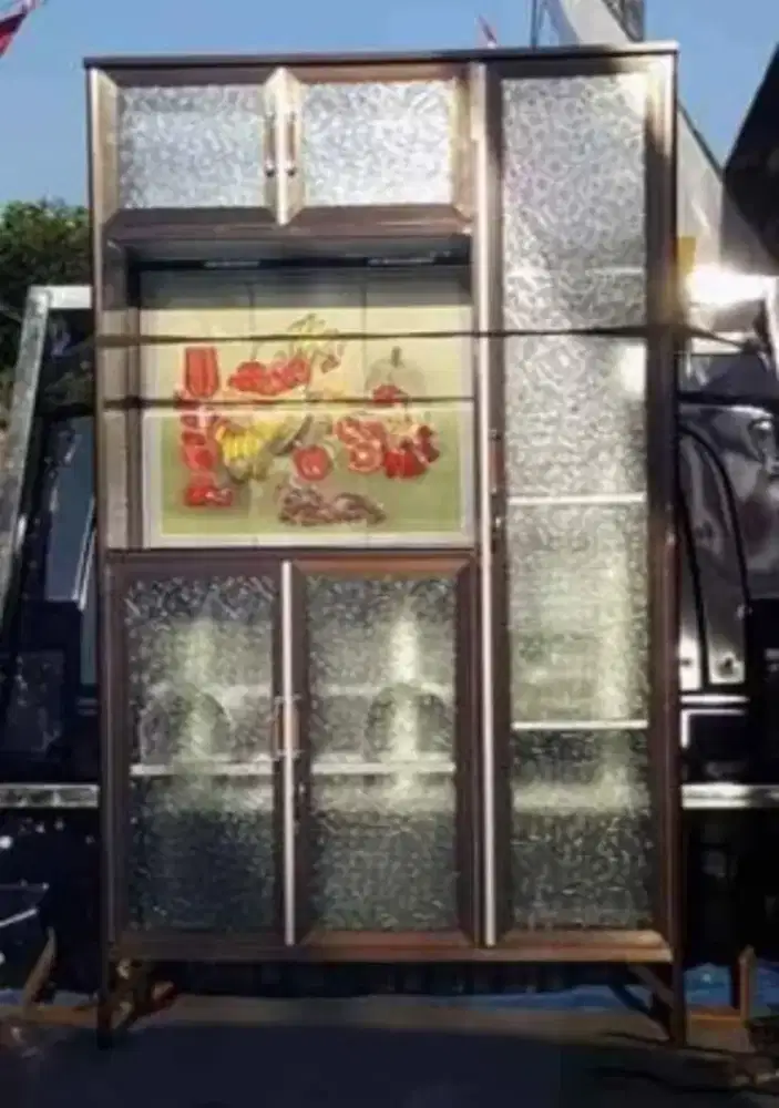 Rak Piring Aluminium Frame Coklat + Keramik 3 Pintu Kaca Es 96-160