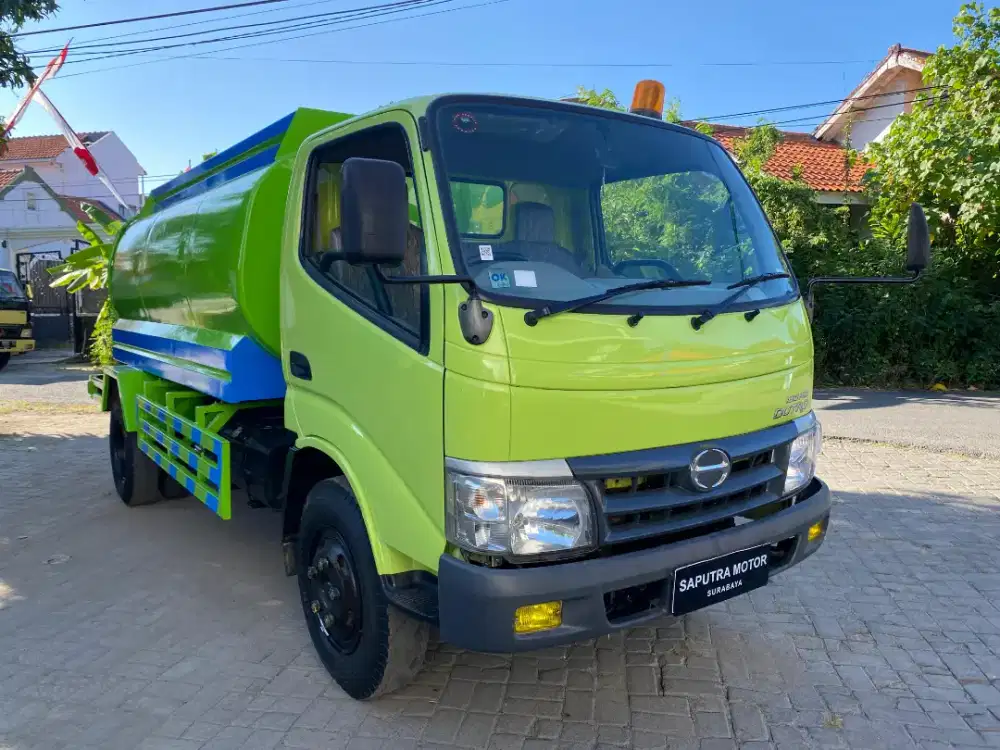 Hino Dutro 130HD Tangki Minyak Hidrolis