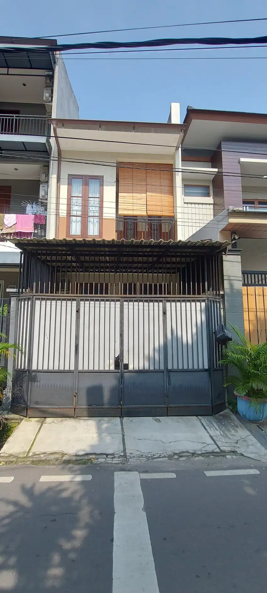 Rumah siap huni jalan besar di Kepu Barat Kemayoran