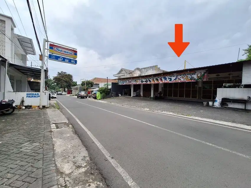 Dijual Rumah Usaha Termurah Poros Jalan Candi Mendut Malang