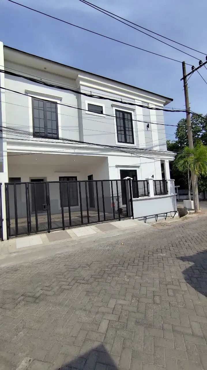 Rumah New American Style di Jemursari dekat dengan raya jemursari
