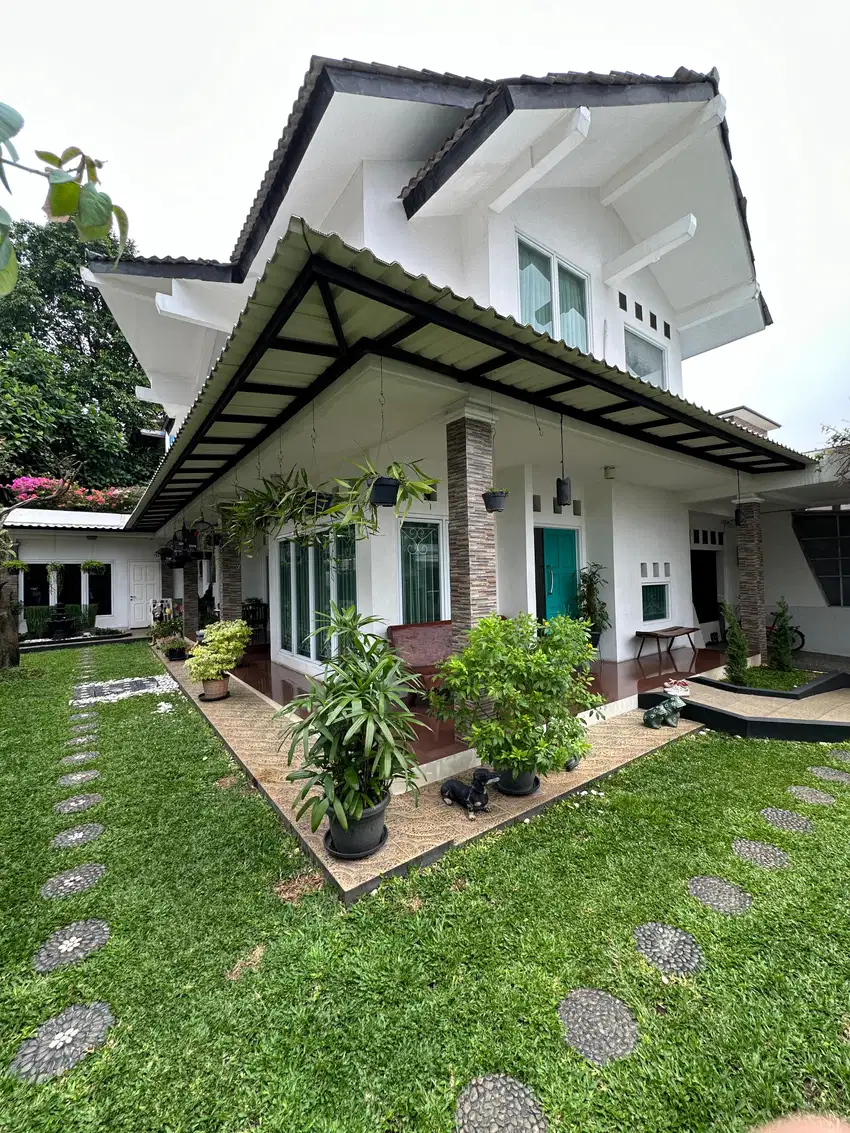 Dijual Rumah Dalam Komplek Favorit di Lebak Bulus