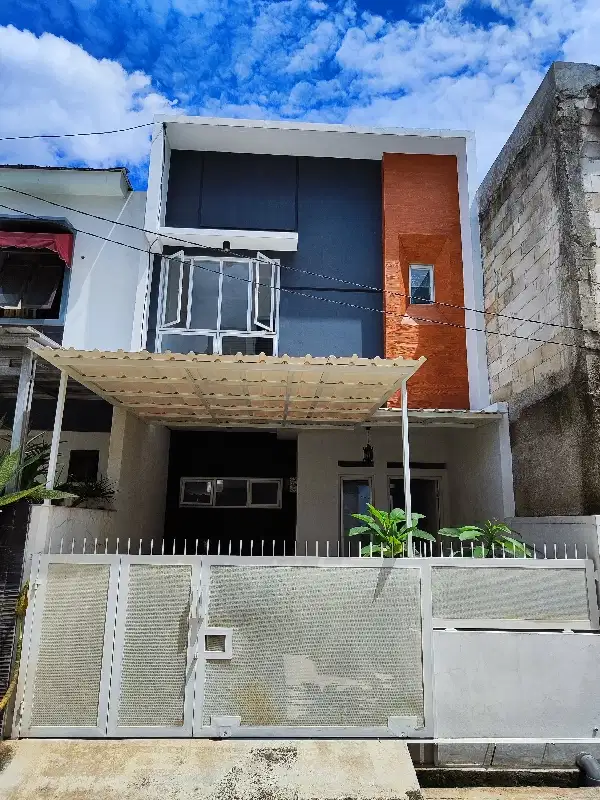 Rumah Bagus Siap Huni Dalam Cluster di Kodau Jatimakmur Bekasi