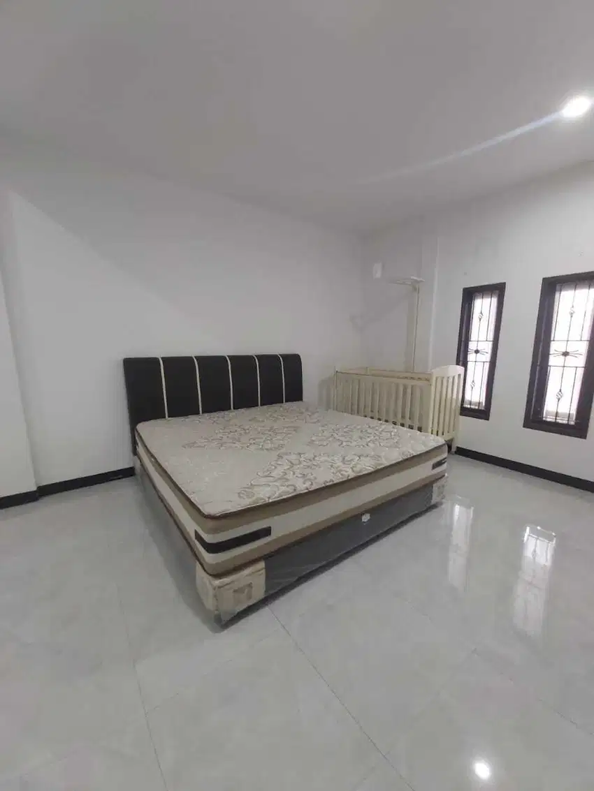 Sewa Rumah Bagus Siap Huni 2 Lantai TKI III Dkt Pinewood Bandung