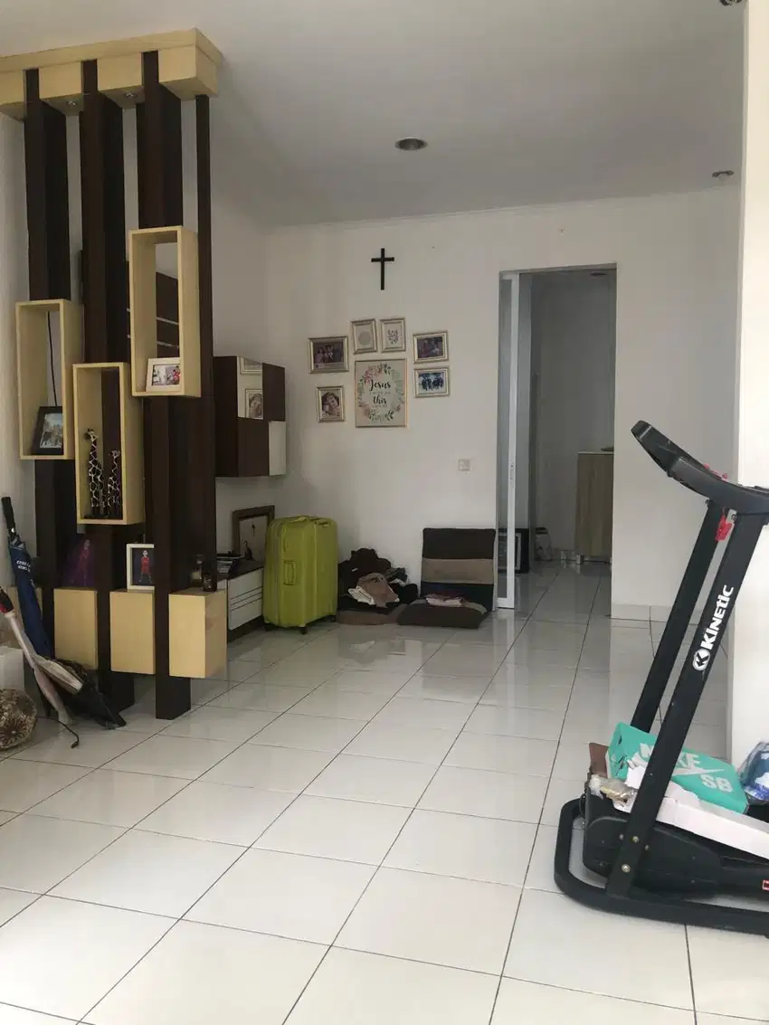 TURUN HARGA Jual Cepat Rumah Murah The Icon BSD 2 lantai Semi Furnish