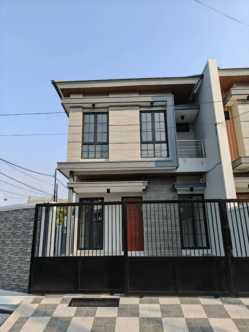 Rumah Hook Baru Gress Baruk - MERR