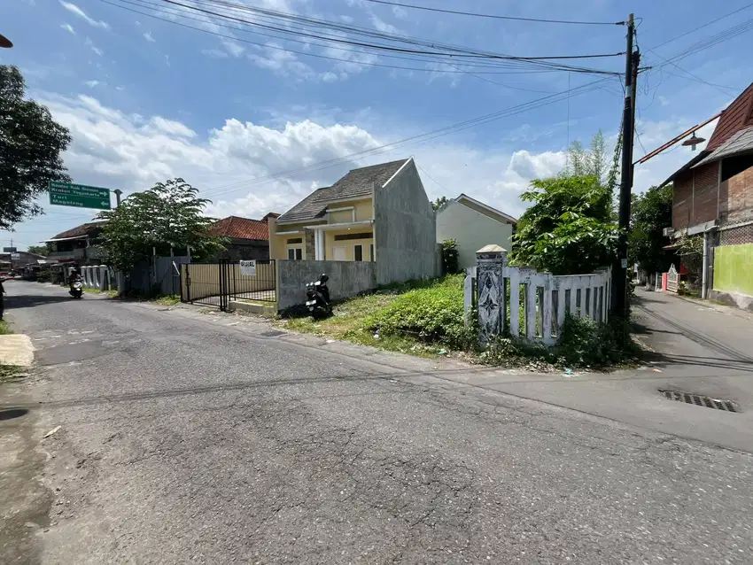 Rumah Baru Siap Huni di Jl Medari Jl Magelang km 12 Harga 775jt Nego