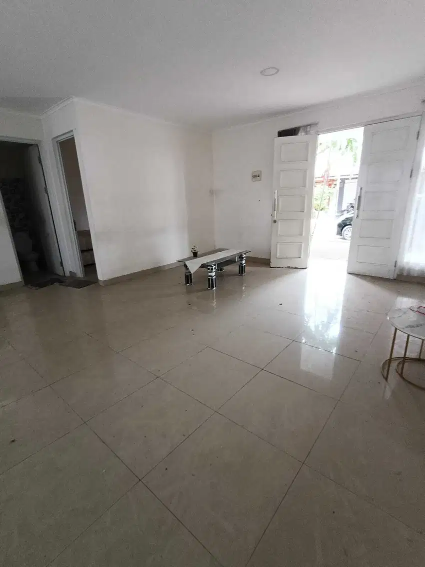 Dijual Rumah Siap Huni Cluster Lavaletta Modernland
