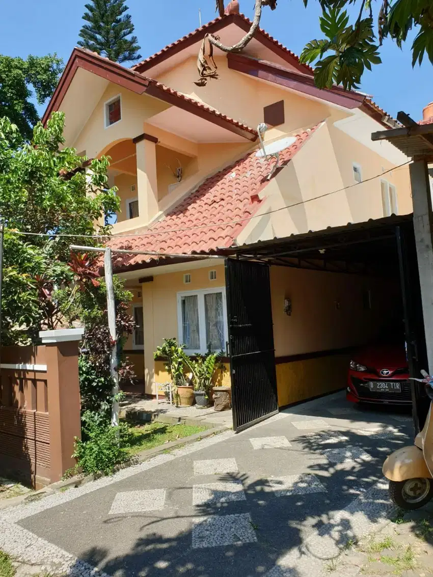 Rumah murah Komplek Amethyst Estate Antapani kota Bandung