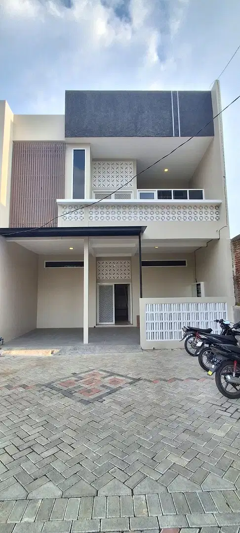 Rumah Kost murah Tirtomoyo Pakis dkt Kampus BINUS Araya Dijual cpt B.U