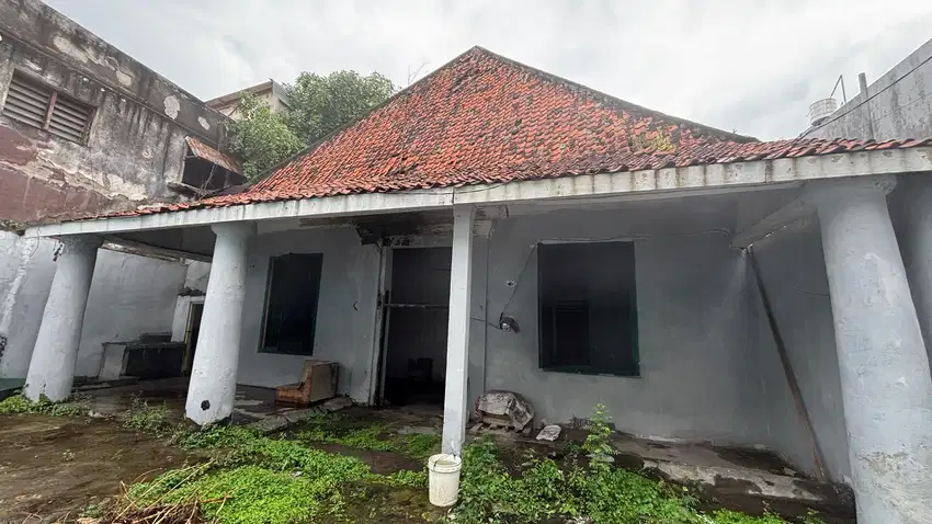 Dijual Rumah Usaha Hitung Tanah Kalisosok Surabaya