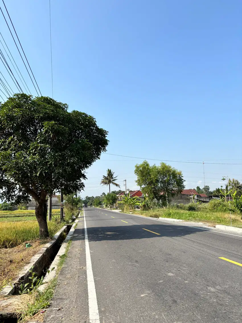 Tanah shm mangku jalan raya pakem Prambanan