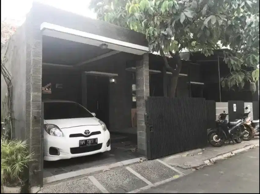 RUMAH CEMPAKA PUTIH TIMUR SIAP HUNI BELAKANG KFC CEMPAKA PUTIH