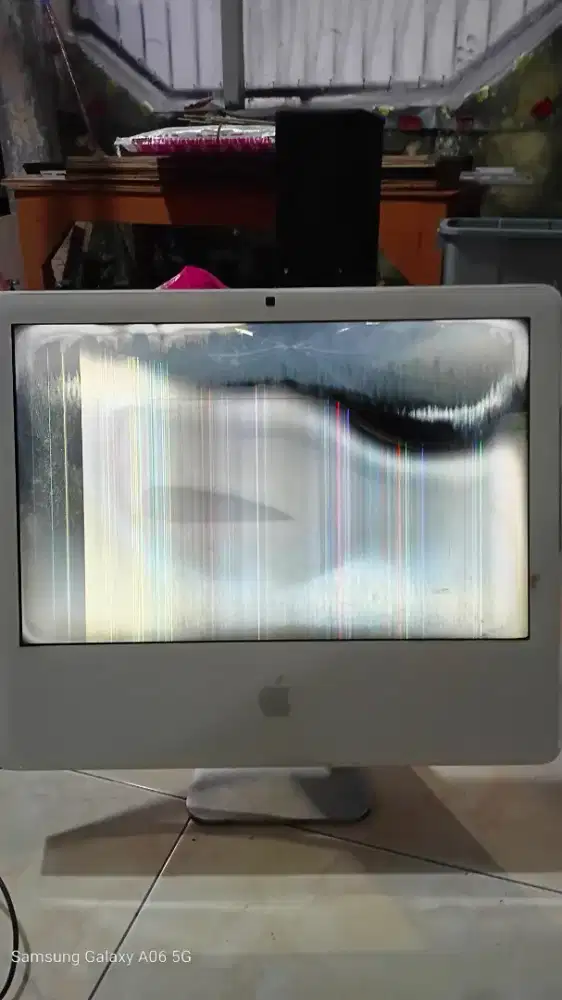Dijual cepat harga nego imac layar 20 inch minus error