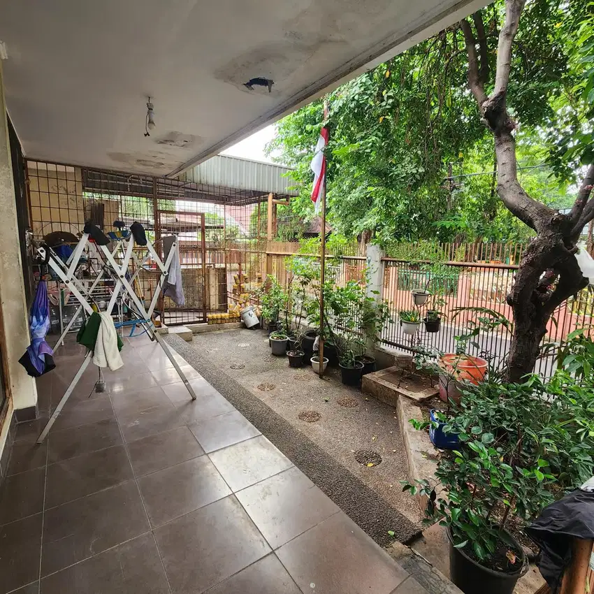 Rumah Kebun Jeruk, Meruya Hadap Utara
