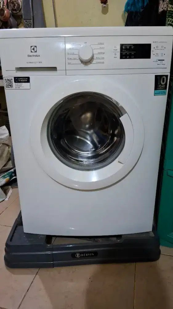 Mesin Cuci Front Loading Electrolux
