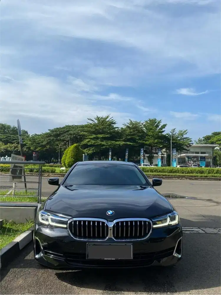 BMW 530i Opulance Nik 2021