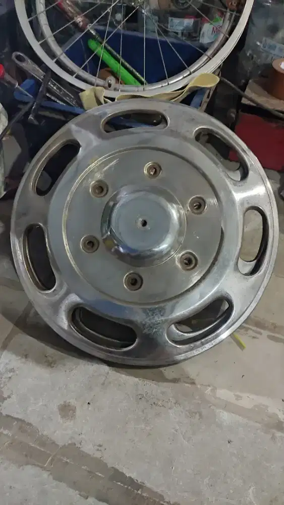 WILDOP WHEEL WELDOP DOP TRUK/BUS RING 17/16 LUBANG 6 KRUM 4 PCS