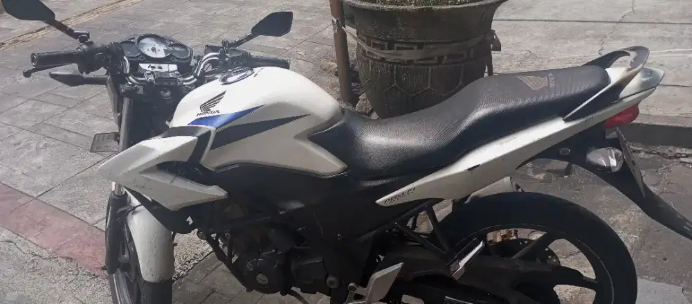 Honda cb150 old