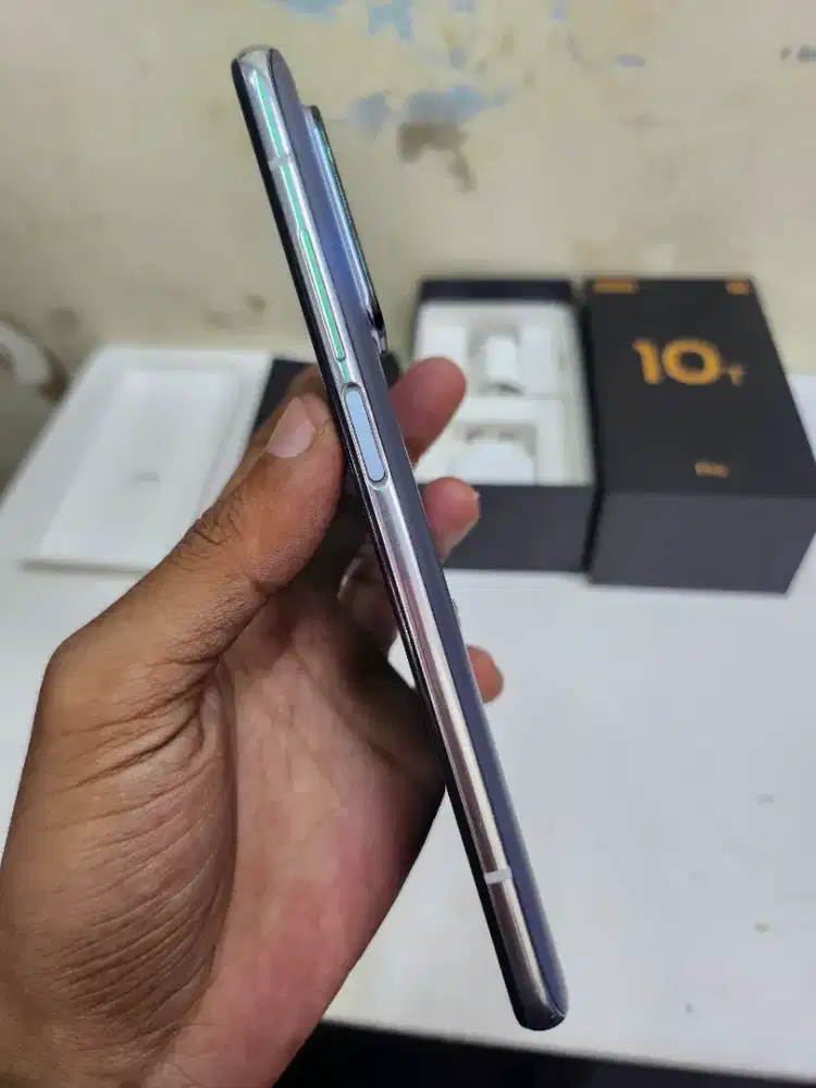 mencari ponsel second yang penting kita beli