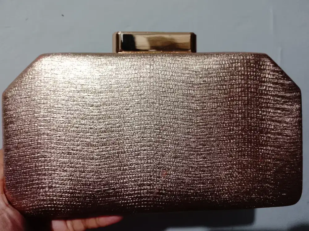 Tas pesta merk Yongki Komaladi like new