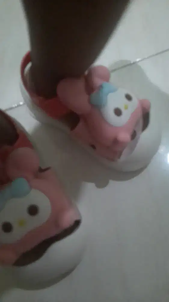Dijual sandal My melody lucu bangettt