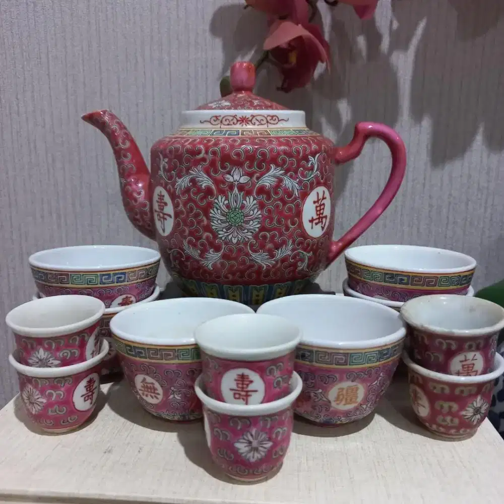 Tea set antik chinese nyonya ware family rose teko cangkir