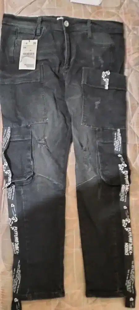 CELANA MERK ZARA 100% BARU JUAL MURAH