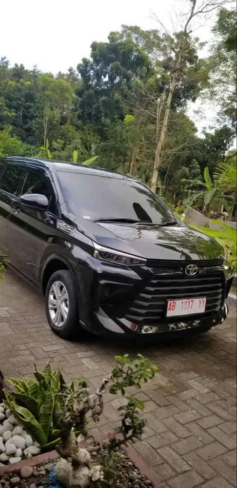 Rental mobil di Jogja bisa dgn sopir dan tanpa sopir
