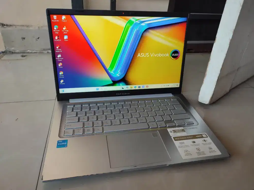 Asus core i5 gen 12 cpu 12core kencang ram 8 ssd 512 full fitur sehat