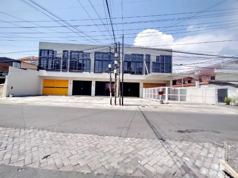 Disewakan ruko ploso baru