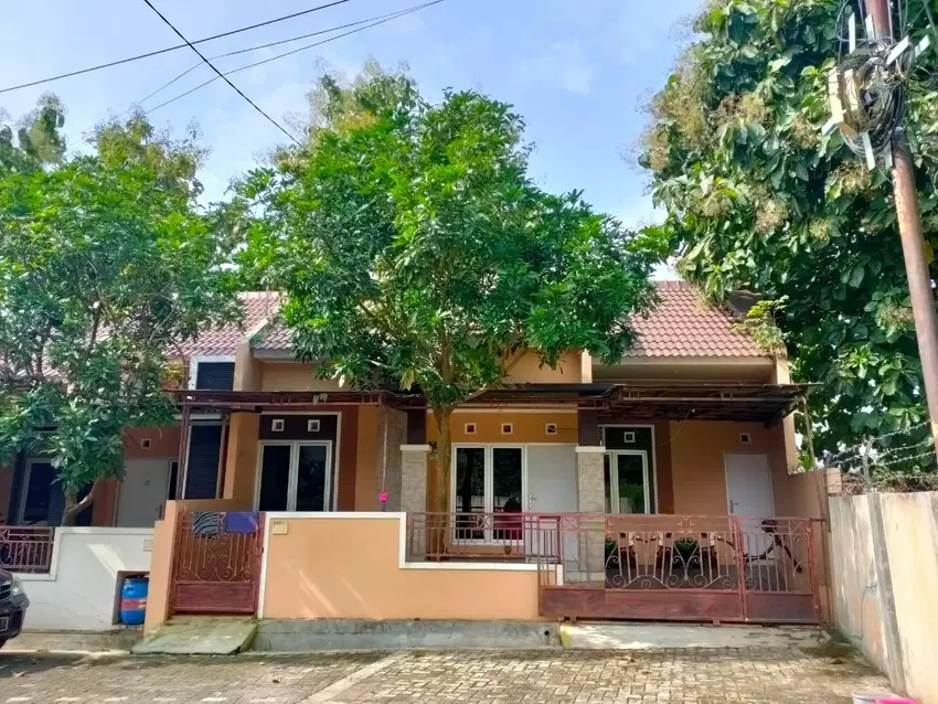 Rumah Dijual Perumahan Graha Taman Bougenville Tembalang Semarang