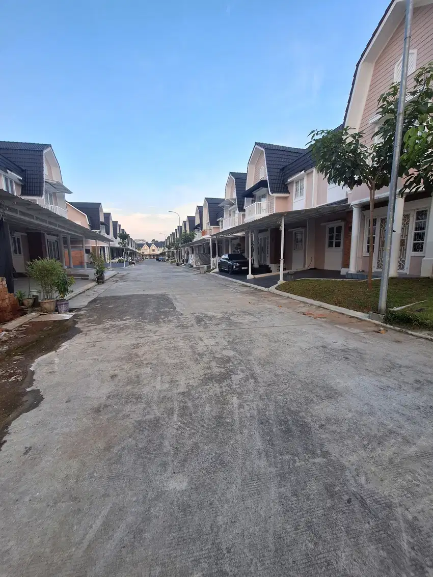 JUAL RUMAH SEMI FURNISHED DI KOMP.MEDAN RESORT CITY (MERCY) HARGA 2M