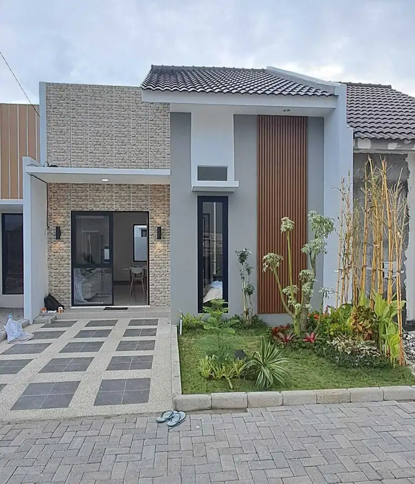 RUMAH TANPA DP REVERSTONE BANJARKEMUNING SEDATI SIDOARJO