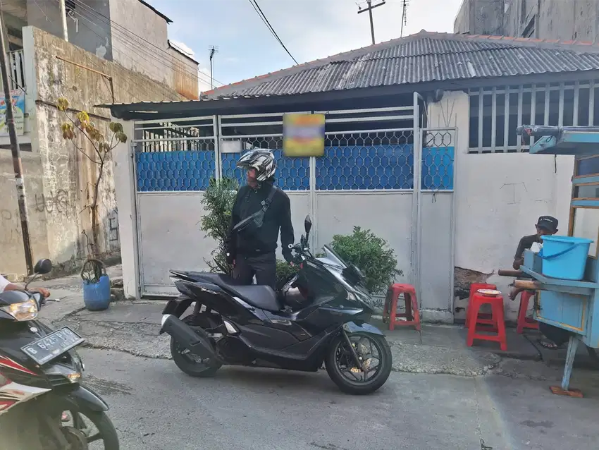 RUMAH 2 KAMAR DI JL PEKAPURAN