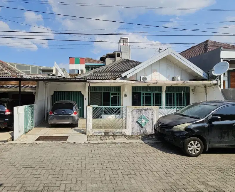 Dijual Rumah di Tanah Mas  --olin