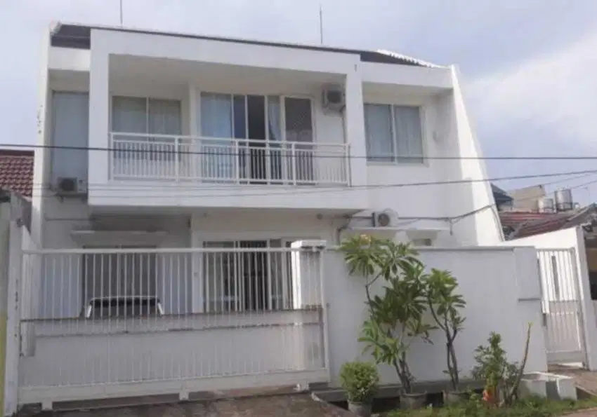 Jual Cepat Rumah 2 Lantai Minimalis Kutisari Indah Utara