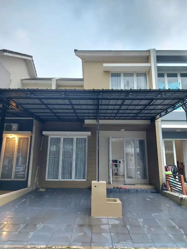 Rumah 4 lantai siap huni Greenlake Cluster Australia sudah renov