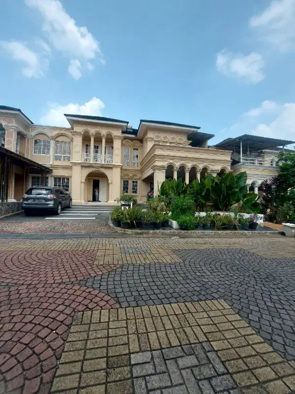 DIJUAL RUMAH   DI THE GREEN BSD CITY
