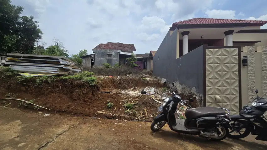 TANAH GUNUNGPATI, MANGUNSARI DEKAT JALAN UTAMA