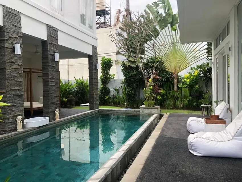 SALE & RENT PREMIUM VILLA NEAR BEACH IN BRAWA CANGGU BALI