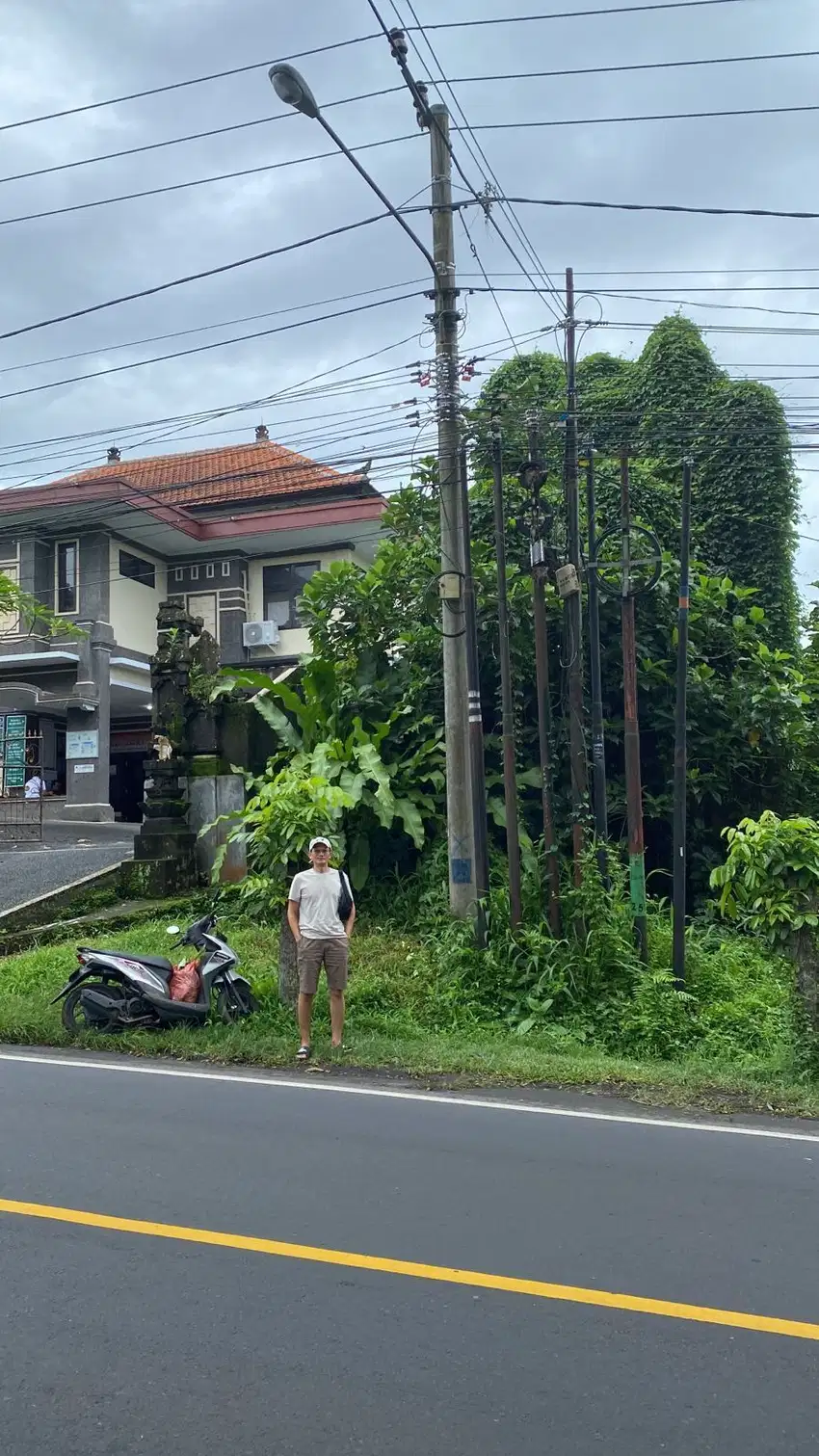 DiJUal Tanah Pinggir jalan Raya DPS-Gilimanuk