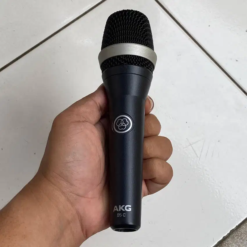 MIC DYNAMIC AKG D5C ORIGINAL ( SAMA PERSIS DENGAN D5 )