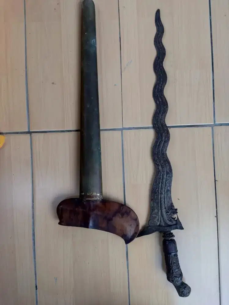 Keris Nogo Sosro Luk 13