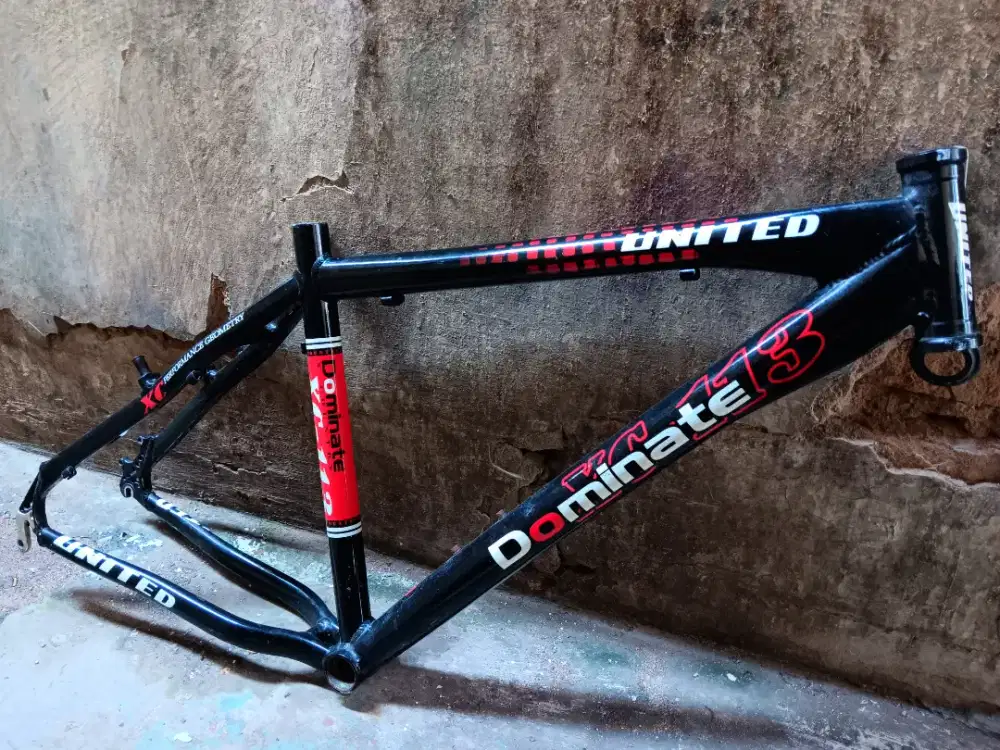 Frame United Dominate XC 113 size M