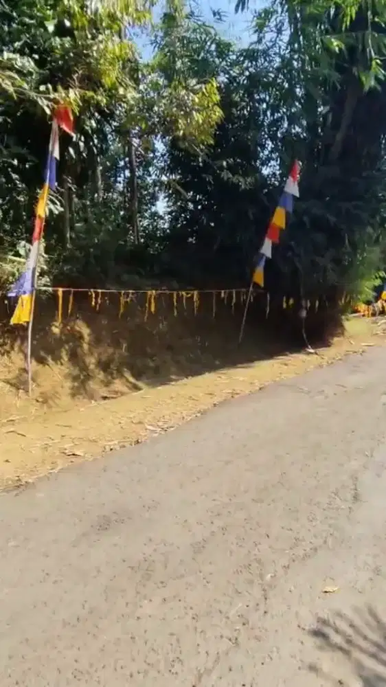 Tanah murah bisa papasan 2 mobik